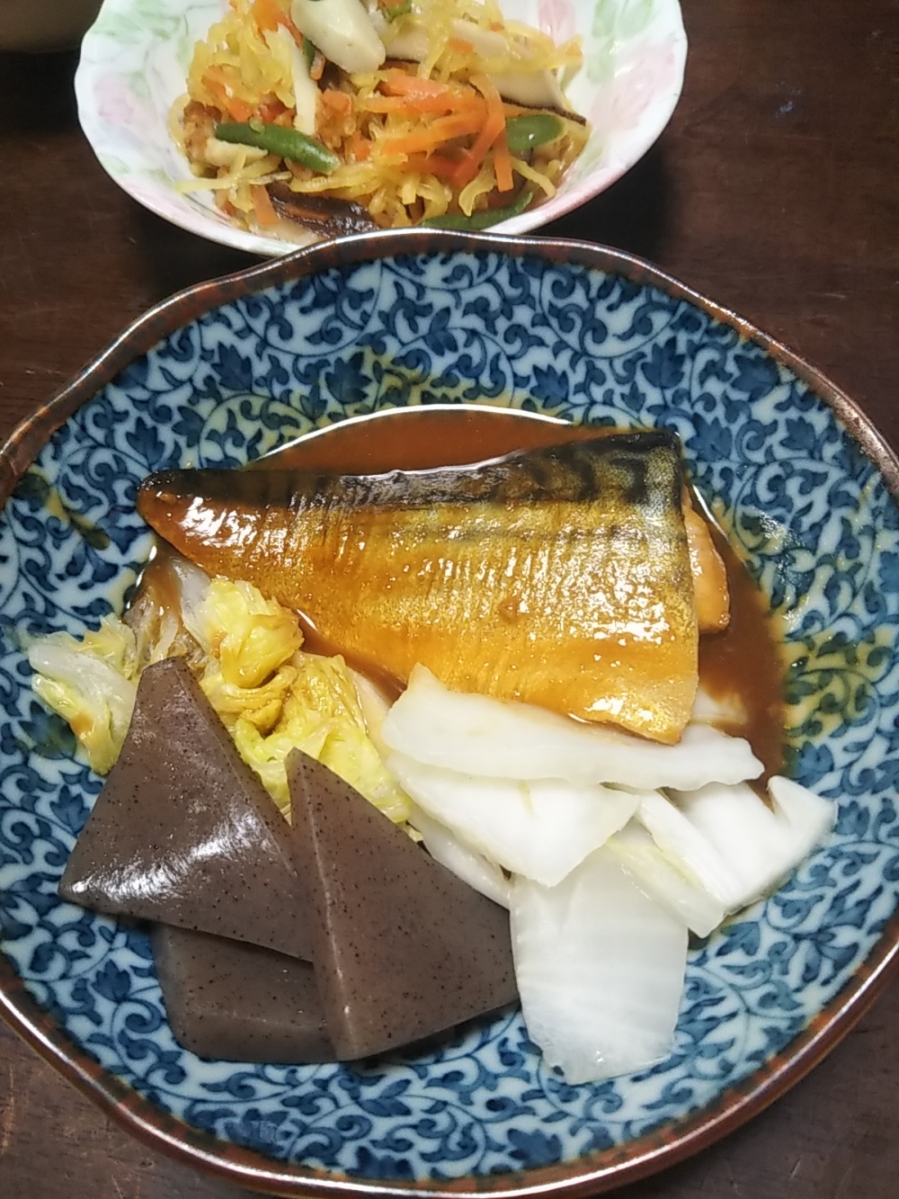 骨取りさばの味噌煮