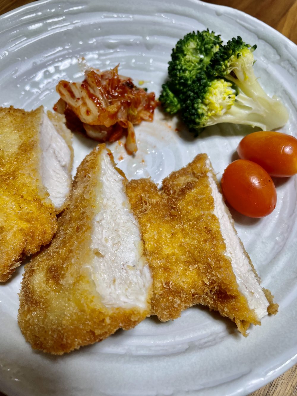 むね肉のカツはとっても柔らか！