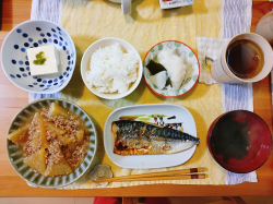 忙しい日の味方！淡塩サバ♡