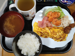 The朝食