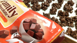 バレンタインはファミチョコで