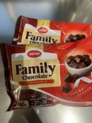 チョコ