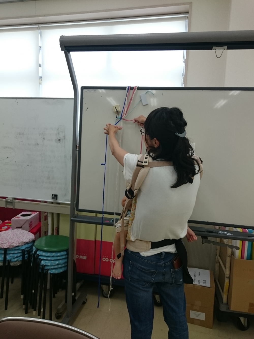 おしゃれで涼しげなプラントハンガー作り
【岡山東エリア万富千種コープ委員会】