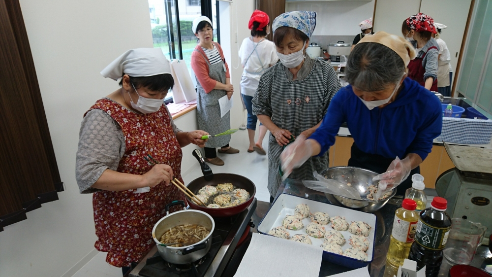 豆腐を使ったヘルシー料理講座
【岡山東エリア古都コープ委員会】