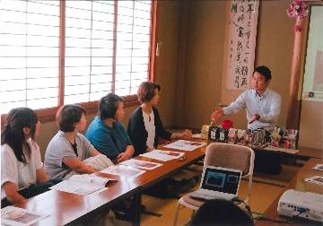小川珈琲さんにおいしい珈琲の淹れ方を教えてもらいましょう!
【井笠エリア新吉コープ委員会】