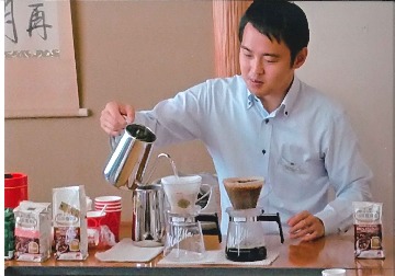 小川珈琲さんにおいしい珈琲の淹れ方を教えてもらいましょう!
【井笠エリア新吉コープ委員会】