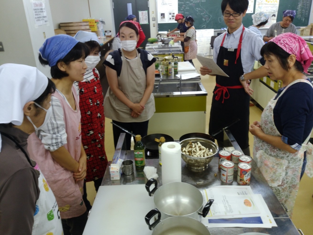 オリーブオイルでおいしいランチ
【美作エリア作東コープ委員会】