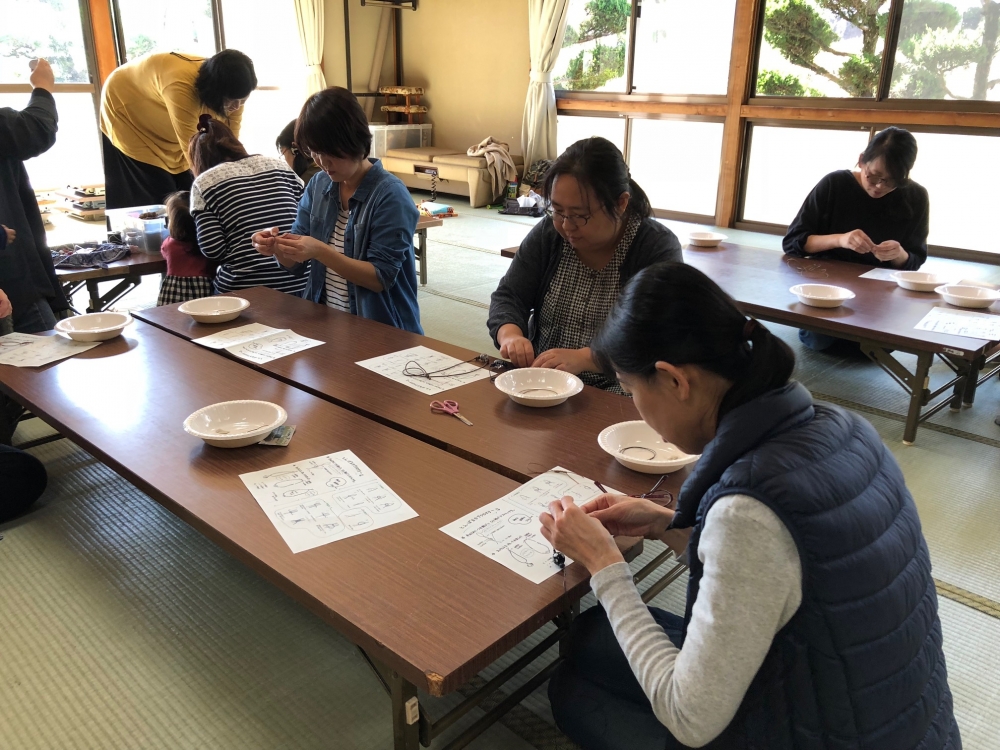 とんぼ玉アクセサリー作り
【岡山西エリア足守南コープ委員会】