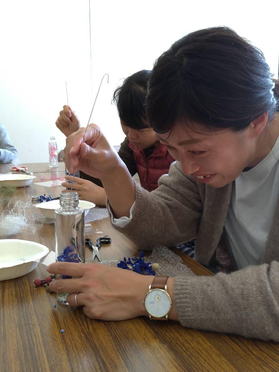 ハーバリウムを作ろう
【岡山東エリア桜ケ丘西コープ委員会】