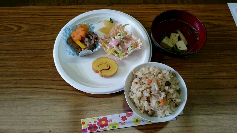 LPA葬祭学習会とおすすめ年末商品試食
【美作エリア佐良山・南小コープ委員会】