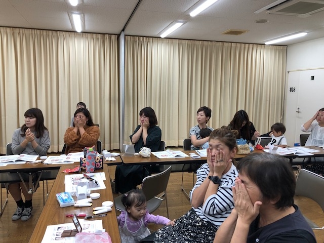 美容液ファンデーション「薬用クリアエステヴェール」で仕上げる若返りメイクレッスン
【井笠エリア里庄コープ委員会】