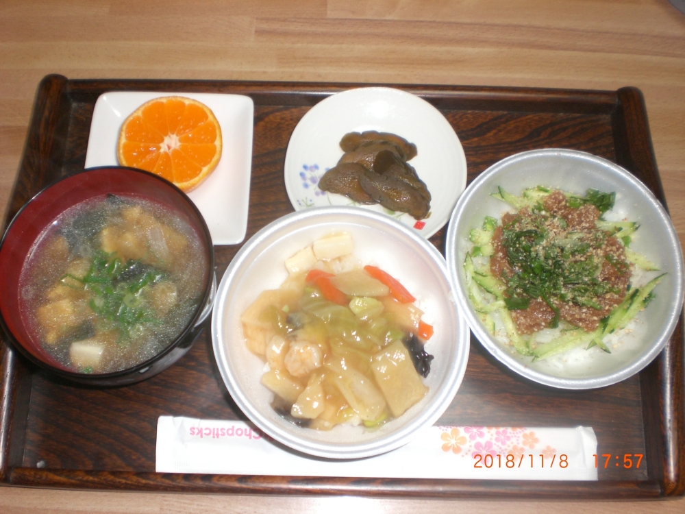 気になる丼を食べ比べながらおしゃべりしませんか?
【備北エリア加茂川コープ委員会】