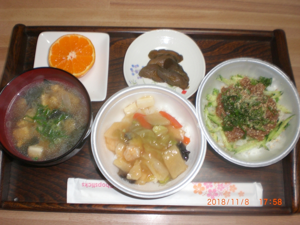 気になる丼を食べ比べながらおしゃべりしませんか?
【備北エリア加茂川コープ委員会】