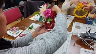 カラフルしめなわを作ろう!!
【岡山東エリア宇野東コープ委員会】