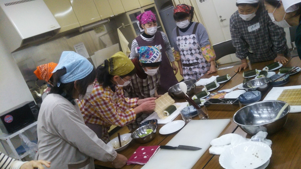 実は簡単!おかやま牛を使って恵方巻を作ろう
【井笠エリア鴨方東コープ委員会】
