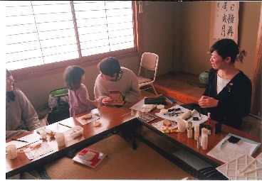 女子力UP!メイクアップ講座
【井笠エリア新吉コープ委員会】