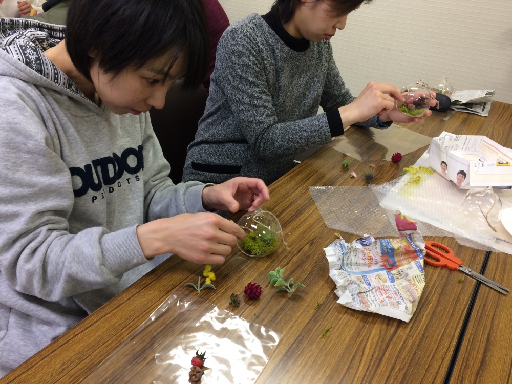 テラリウム風アレンジしてみませんか？
【美作エリア作東コープ委員会】