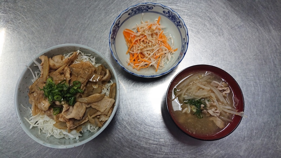 コープおかやま豚をもっとおいしく食べよう
【倉敷エリア連島東コープ委員会】