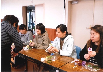 プリザでコサージュ作りorアートフラワー作り
【岡山東エリア香登・西鶴山コープ委員会】
