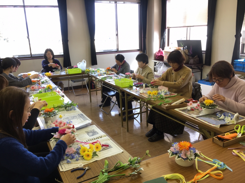 フラワーアレンジメント
【美作エリア久米北コープ委員会】