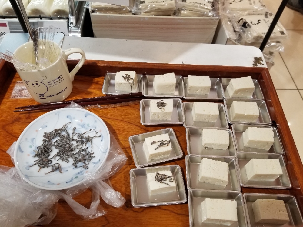 コープのリニューアルした豆腐を知ってもらおう！
【倉敷エリア商品大好き委員会】