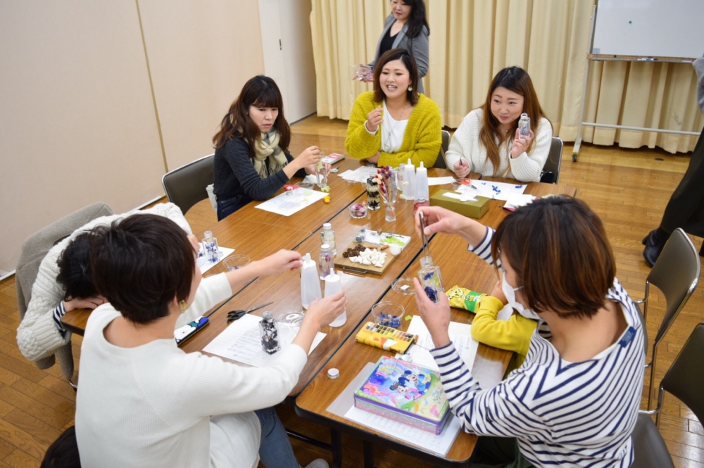 ハーバリウムを作成しませんか?~おすすめCOOPスイーツ紹介します~
【井笠エリア里庄コープ委員会】
