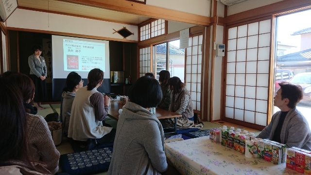 カゴメ　知って納得・比べて納得・野菜と乳酸菌の効用について!!
【岡山西エリア庄内コープ委員会】