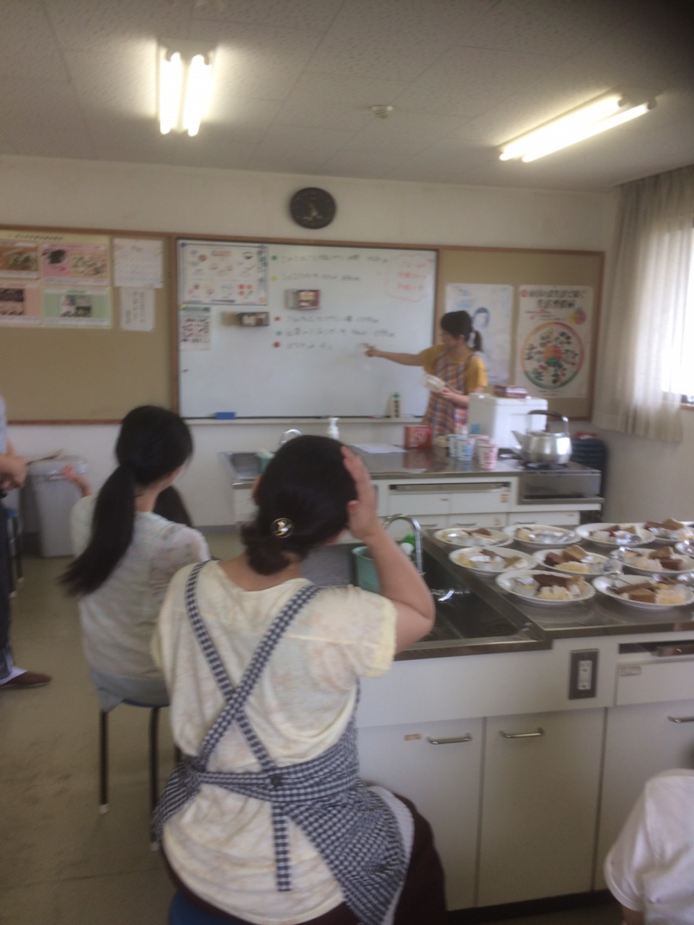 コープの冷凍スイーツお試し会
【岡山東エリア政田コープ委員会】
