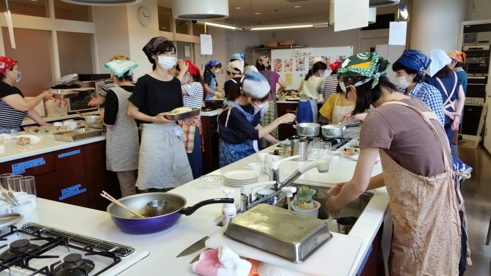 生協食パンでかんたんカレーパンを作ろう!
【岡山西エリア芳泉南コープ委員会】