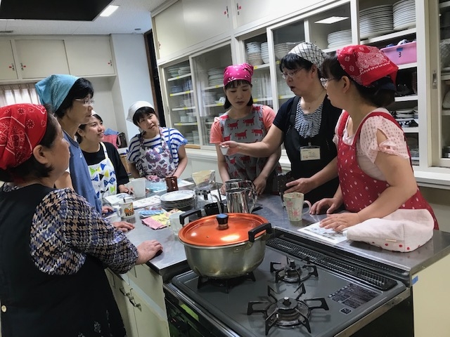 こめたまご・生協牛乳を使ったスイーツ&おいしい珈琲のいれ方
【倉敷エリア茶屋町コープ委員会】