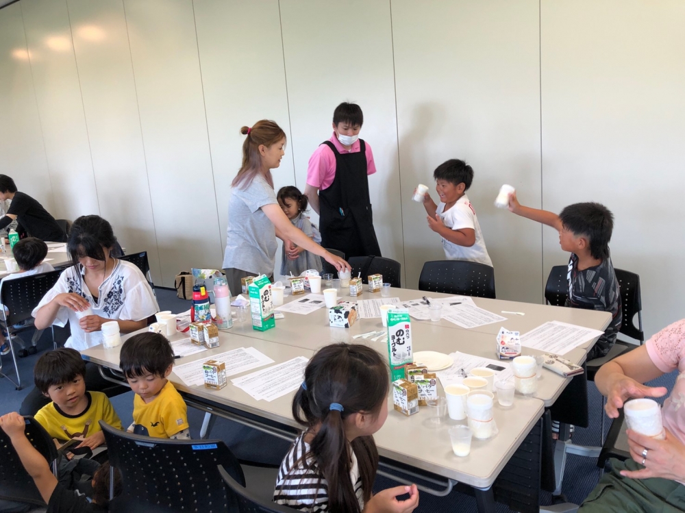 やってみよう!!手作りバター
【井笠エリア寄島コープ委員会】