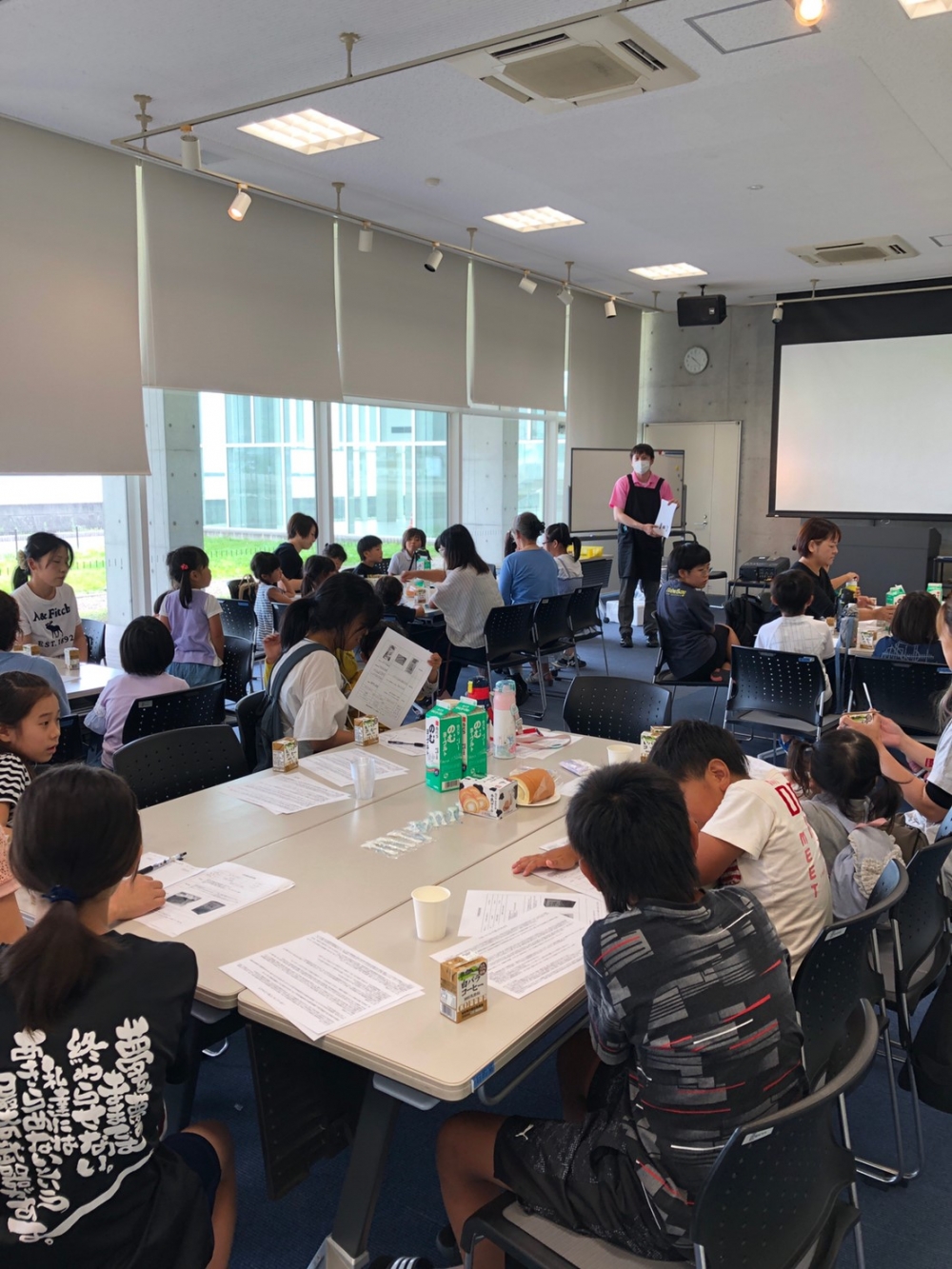 やってみよう!!手作りバター
【井笠エリア寄島コープ委員会】
