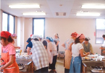 (株)飛竜 商品セミナー 冷し中華を上手に作ろう!  ～知ってお得な商品情報と 学習会～
【岡山西エリア三門コープ委員会】