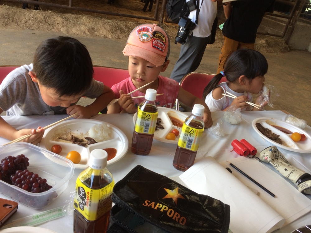 コープおかやま牛　産地交流
【美作エリア奈義コープ委員会】