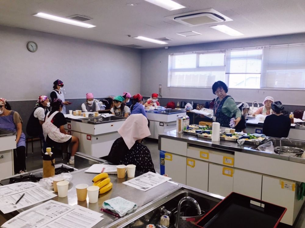 生協牛乳・低脂肪牛乳・生協ヨーグルトをモォ～ッとおいしく食べよう♪
【倉敷エリア連島東コープ委員会】