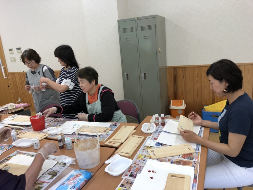 ビーントゥバー チョコレート講座♡&カフェトレイ作り
【備北エリア神郷　哲西コープ委員会】