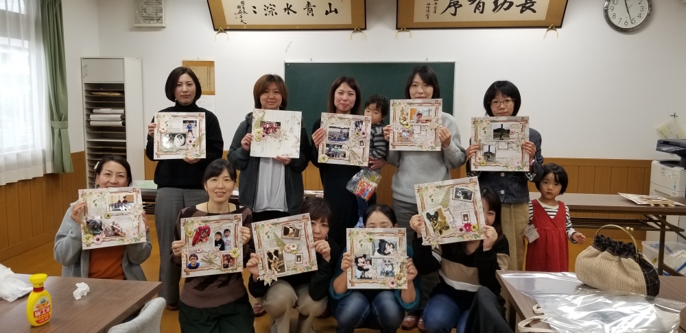 スクラップブッキングで思い出を作ろう！
【岡山東エリア竜の口コープ委員会】