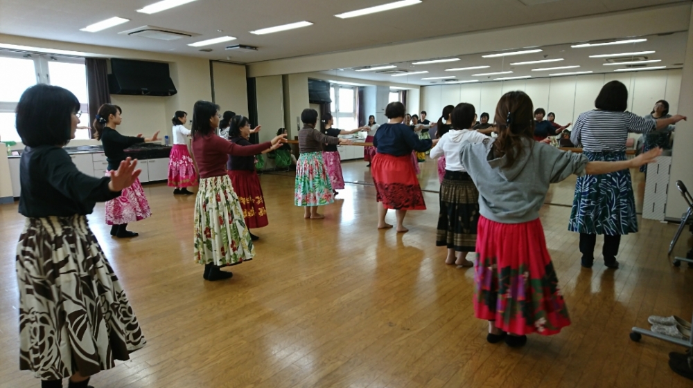 フラダンス踊りませんか?
【岡山西エリア芳田コープ委員会】