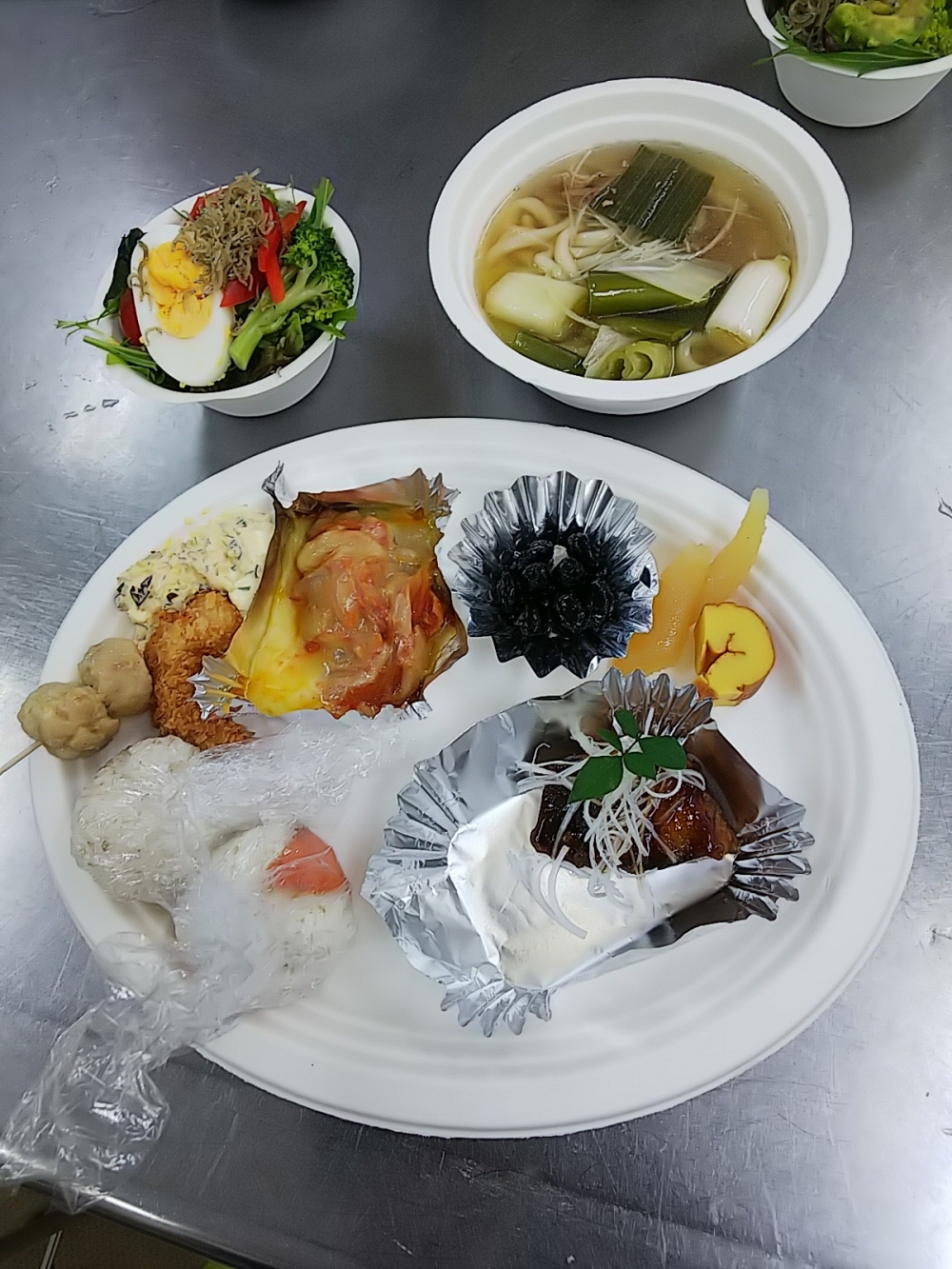 Cコレ&年末おすすめ商品セミナー
【倉敷エリア箭田・ニ万コープ委員会】