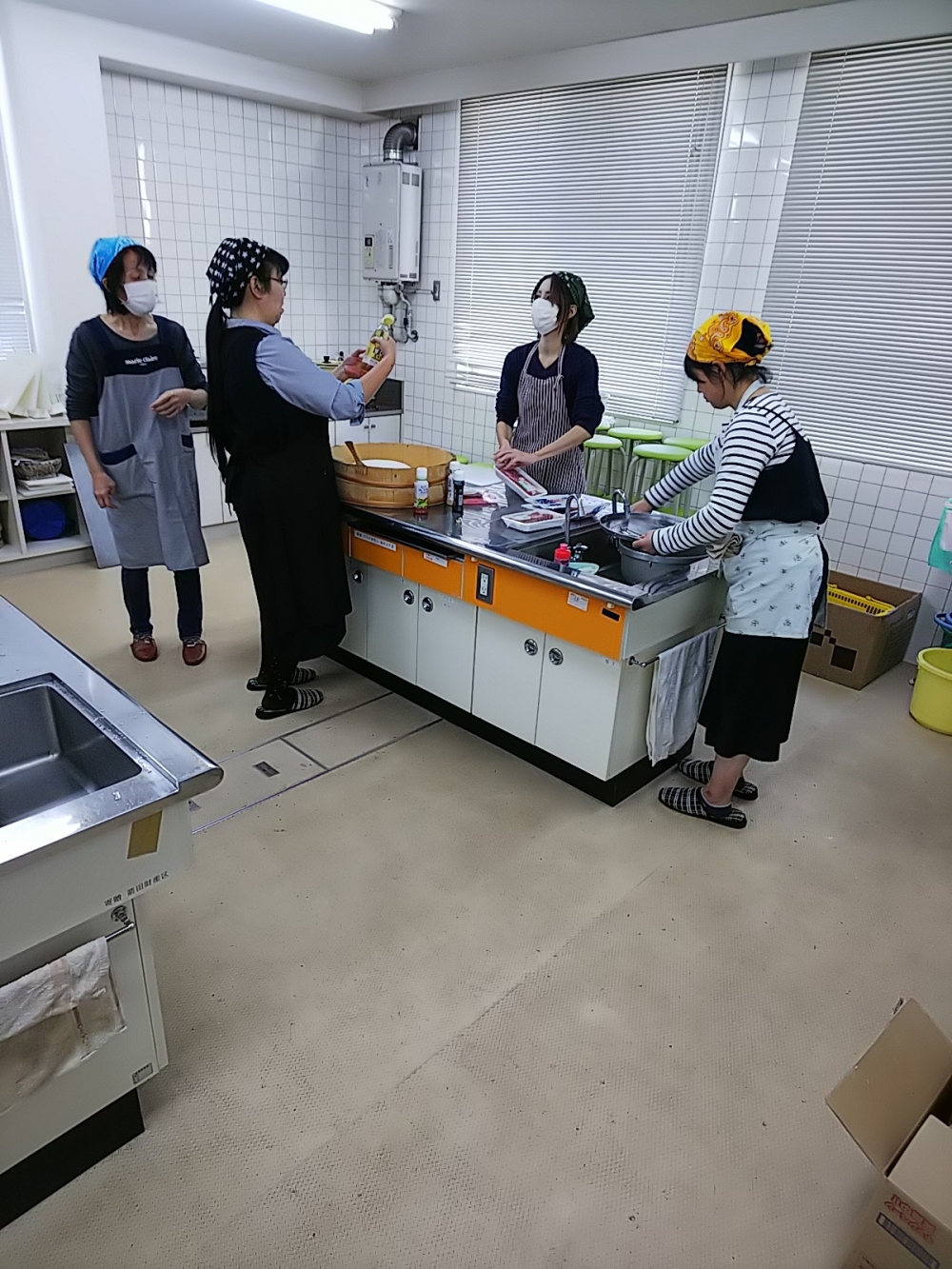 Cコレ&年末おすすめ商品セミナー
【倉敷エリア箭田・ニ万コープ委員会】