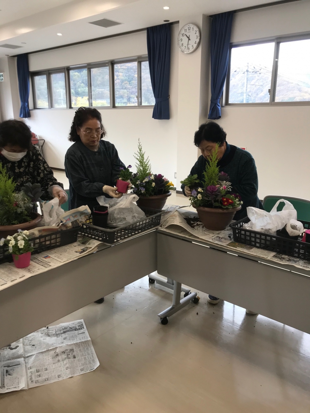 冬の寄せ植えを作ろう!! 
【備北エリア昭和コープ委員会】