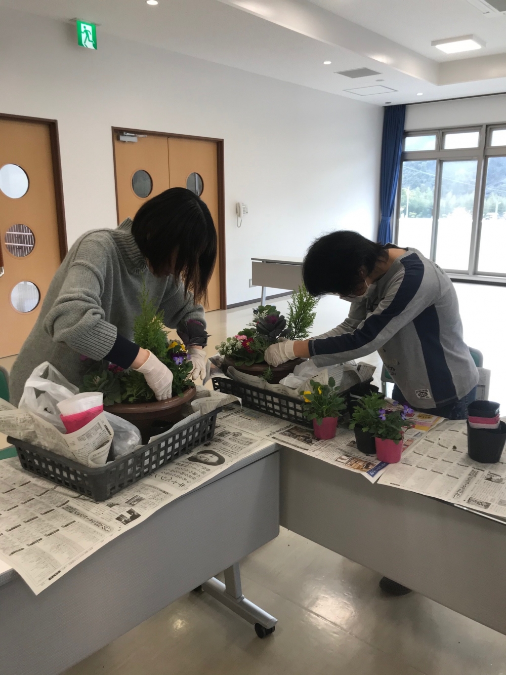 冬の寄せ植えを作ろう!! 
【備北エリア昭和コープ委員会】
