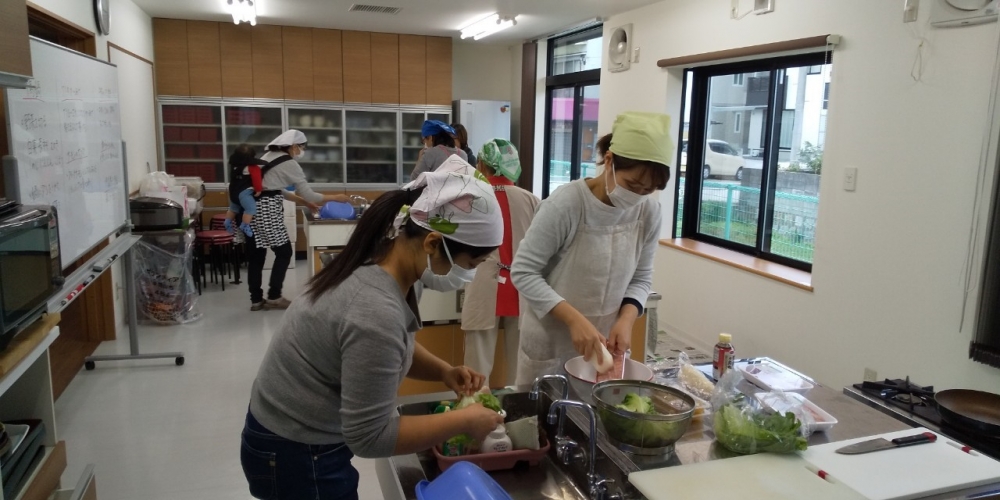 年末年始おすすめ商品試食会
【岡山東エリア古都コープ委員会】