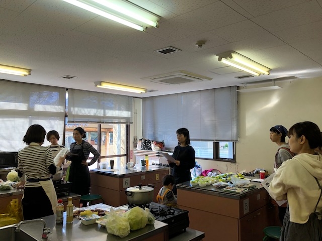 年末!おすすめ商品!試食してみよう!
【岡山西エリア加茂コープ委員会】