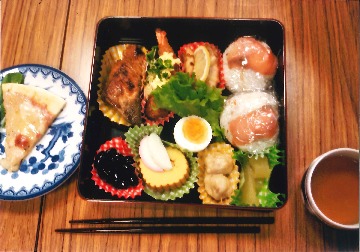 年末おすすめ商品・試食会
【美作エリア大原・粟倉コープ委員会】