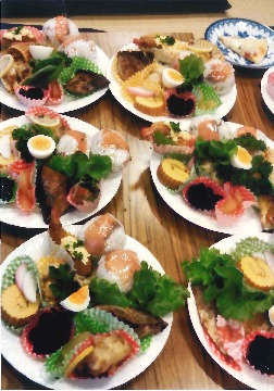 年末おすすめ商品・試食会
【美作エリア大原・粟倉コープ委員会】