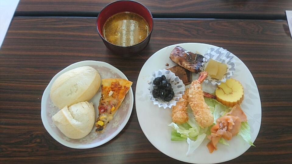 年末年始おすすめ商品試食会
【岡山西エリア建部南コープ委員会】
