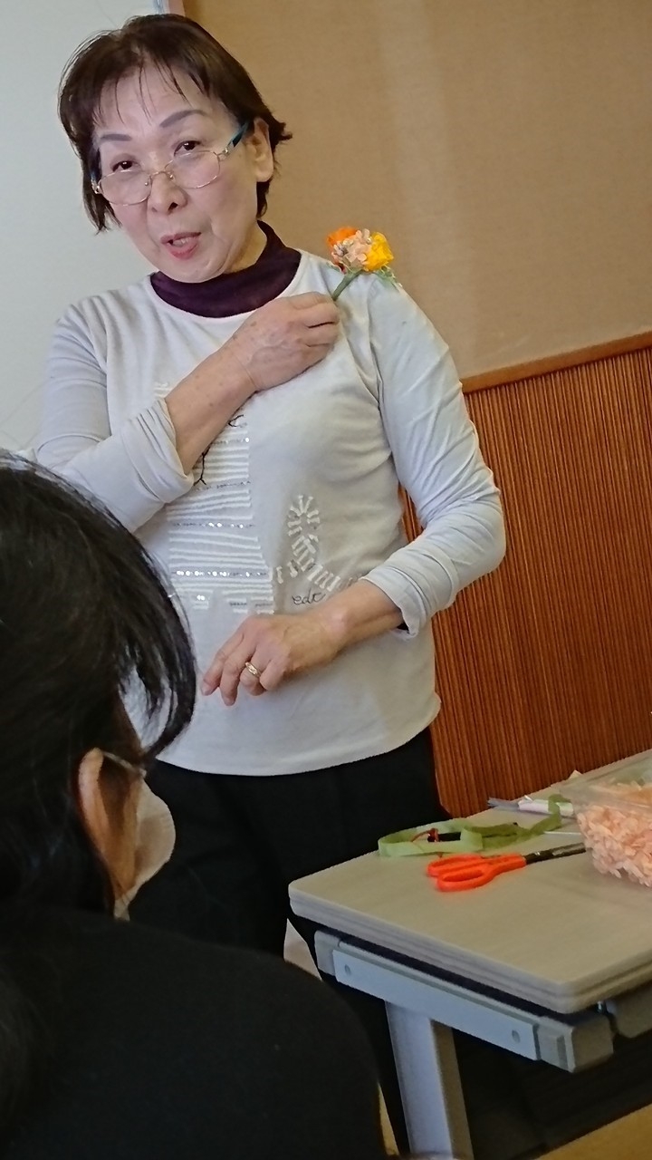 プリザーブドフラワーで作るコサージュorアレンジフラワー
【岡山西エリア福浜コープ委員会】