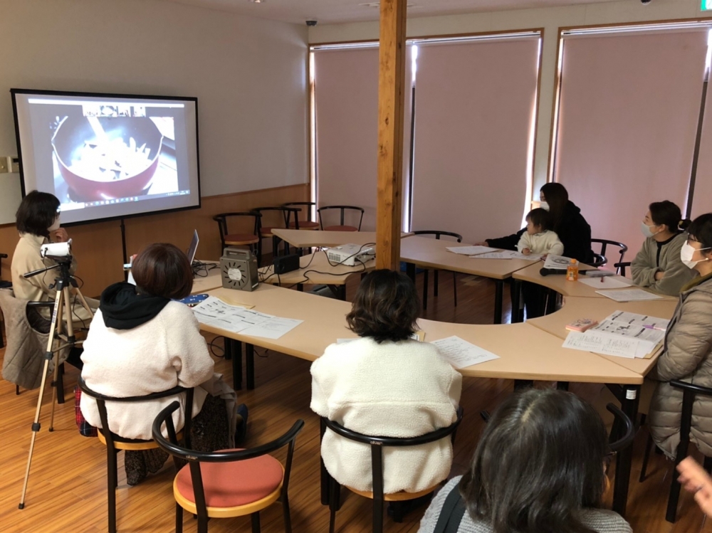 ZOOMで「コープおかやま豚」を勉強しよう♪
【美作エリア久世コープ委員会】