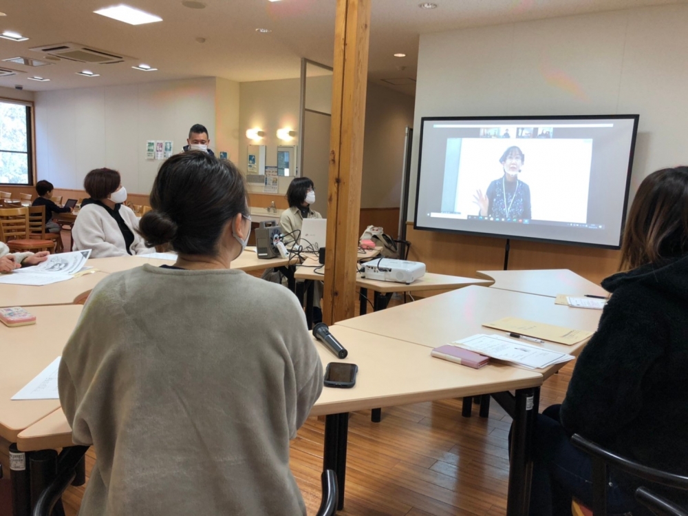 ZOOMで「コープおかやま豚」を勉強しよう♪
【美作エリア久世コープ委員会】